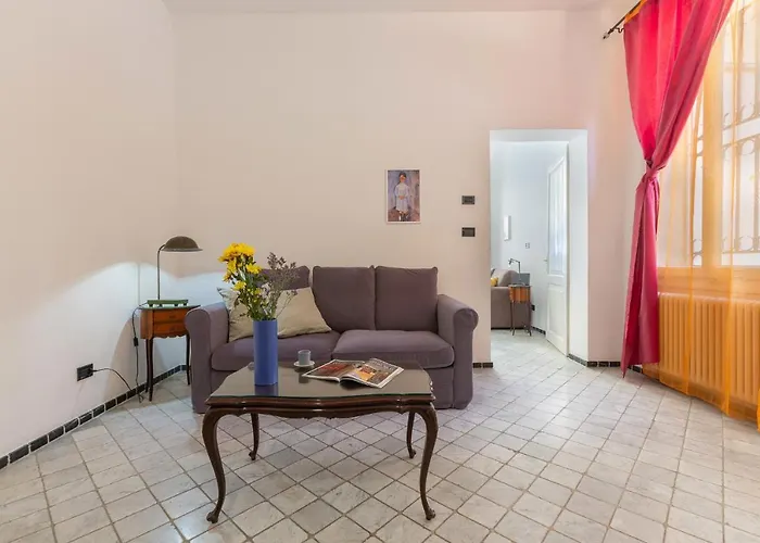 Tra Centro E Universita'